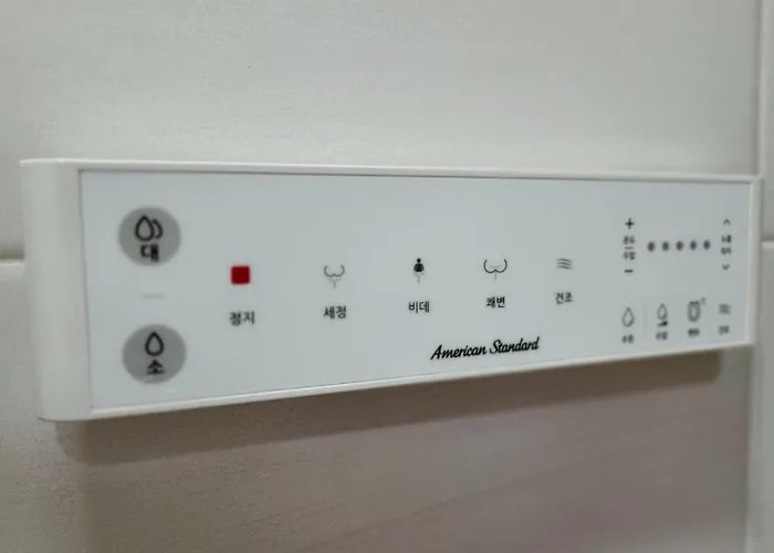 아파트 Newly Built Premium Near Hongdae And Mangwon Market With Elevator And Two Bathrooms