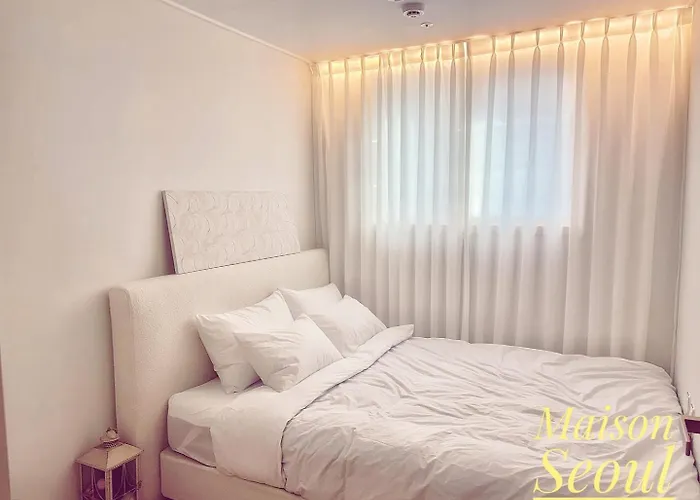 Newly Built Premium Near Hongdae And Mangwon Market With Elevator And Two Bathrooms * 서울특별시