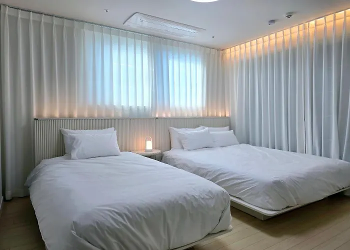 Newly Built Premium Near Hongdae And Mangwon Market With Elevator And Two Bathrooms 아파트