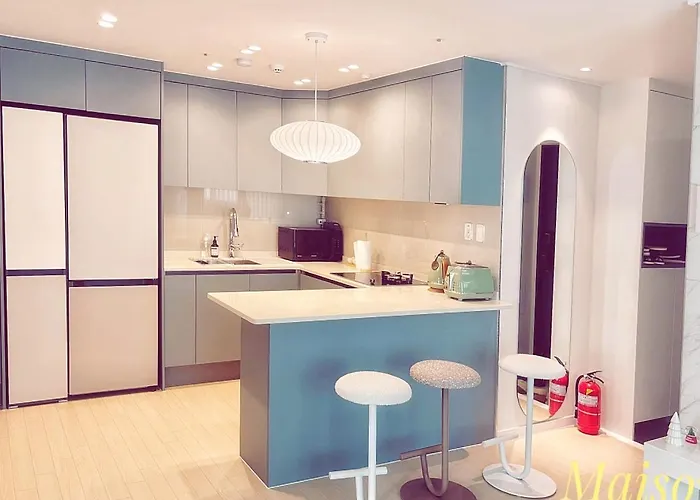 Newly Built Premium Near Hongdae And Mangwon Market With Elevator And Two Bathrooms 아파트 *