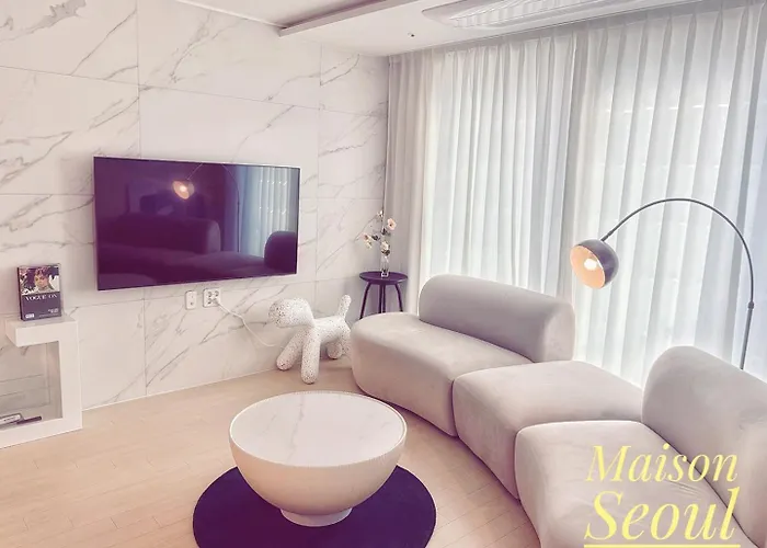Newly Built Premium Near Hongdae And Mangwon Market With Elevator And Two Bathrooms * 서울특별시