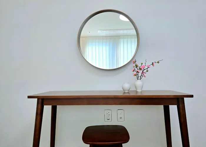 Newly Built Premium Near Hongdae And Mangwon Market With Elevator And Two Bathrooms *