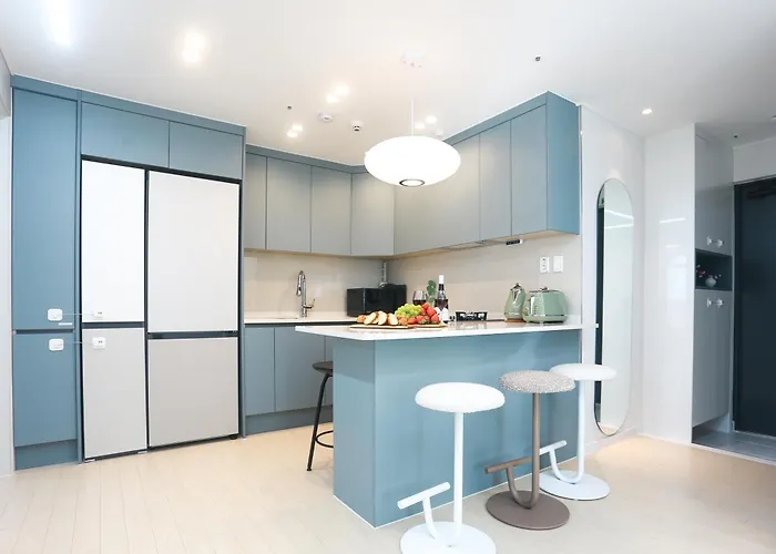 아파트 Newly Built Premium Near Hongdae And Mangwon Market With Elevator And Two Bathrooms