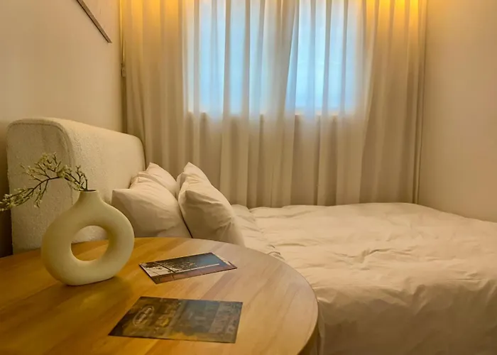 Newly Built Premium Near Hongdae And Mangwon Market With Elevator And Two Bathrooms * 서울특별시